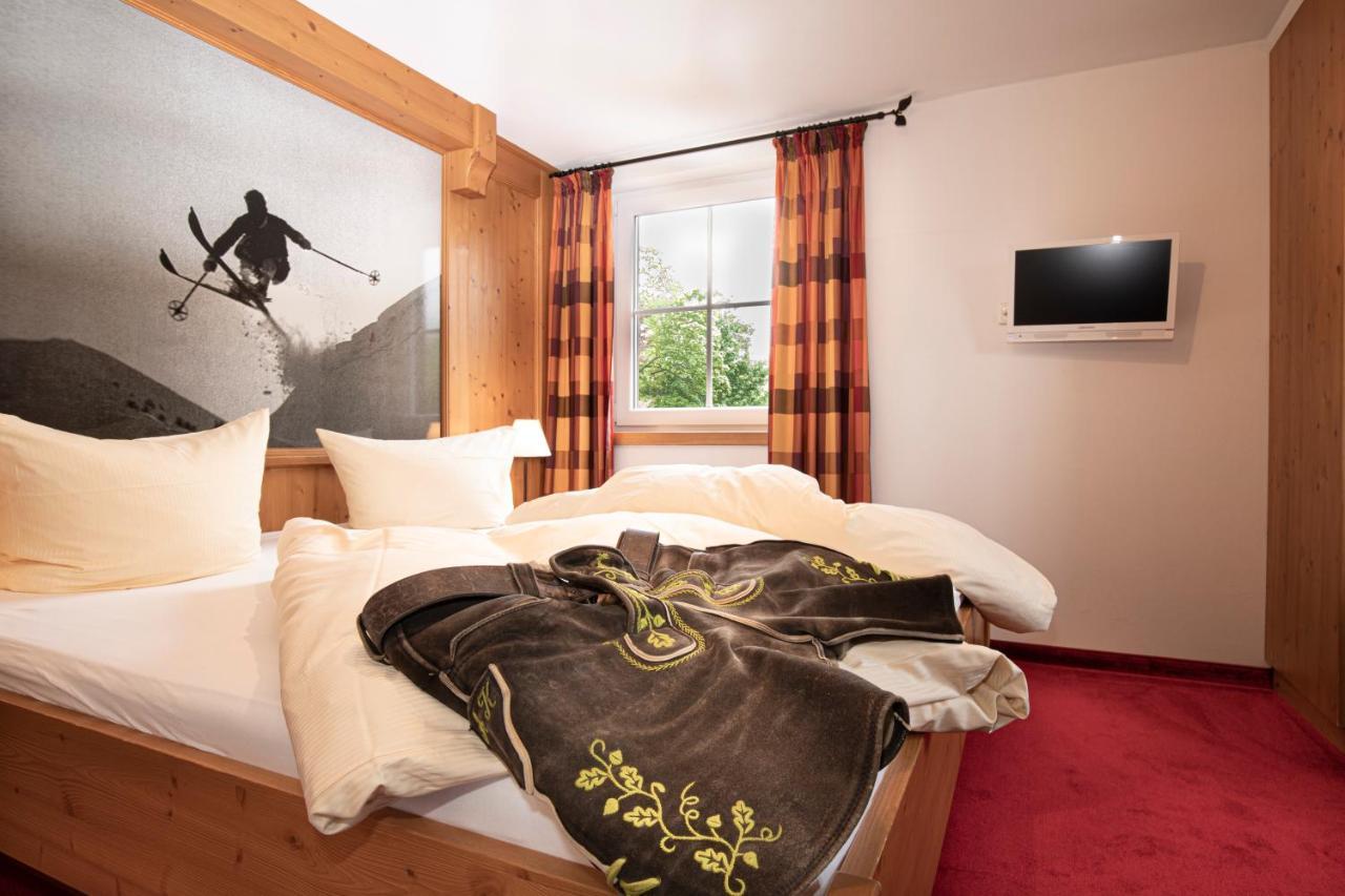 Hotel-Gasthof Der Wiesengrund バート・ヒンデラング エクステリア 写真