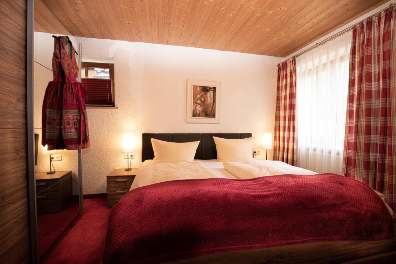Hotel-Gasthof Der Wiesengrund バート・ヒンデラング エクステリア 写真