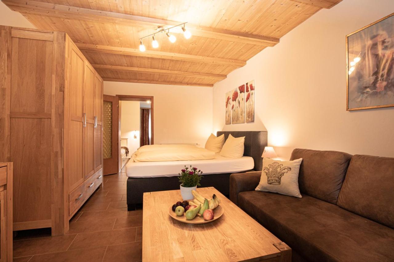 Hotel-Gasthof Der Wiesengrund バート・ヒンデラング エクステリア 写真