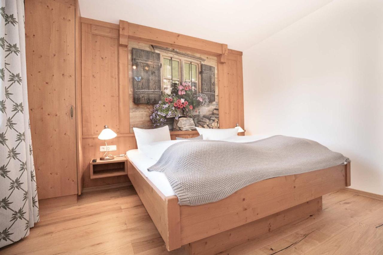 Hotel-Gasthof Der Wiesengrund バート・ヒンデラング エクステリア 写真