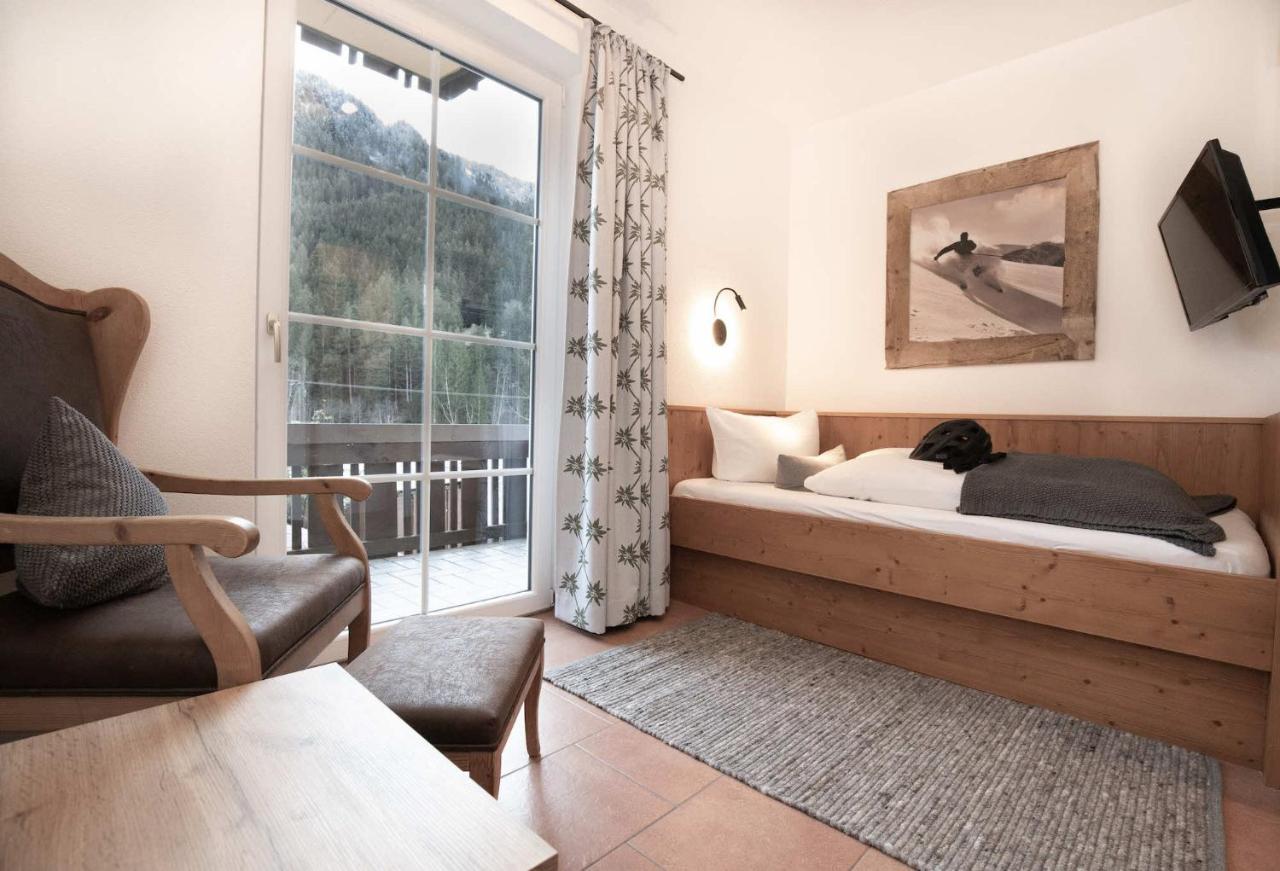 Hotel-Gasthof Der Wiesengrund バート・ヒンデラング エクステリア 写真