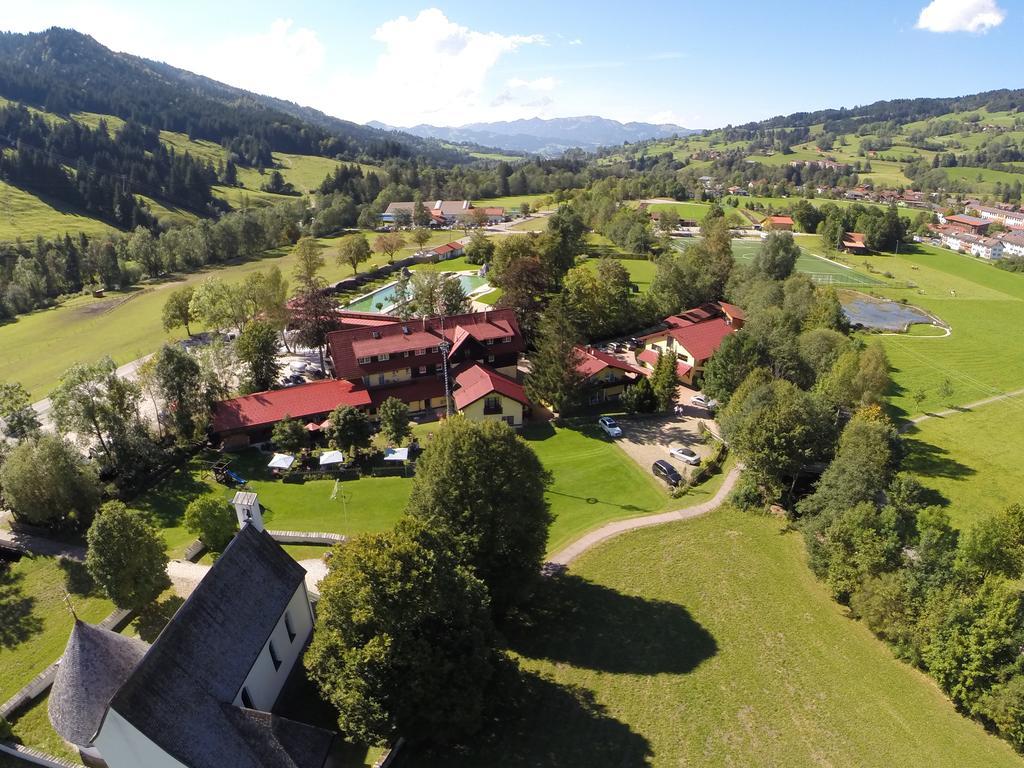 Hotel-Gasthof Der Wiesengrund バート・ヒンデラング エクステリア 写真